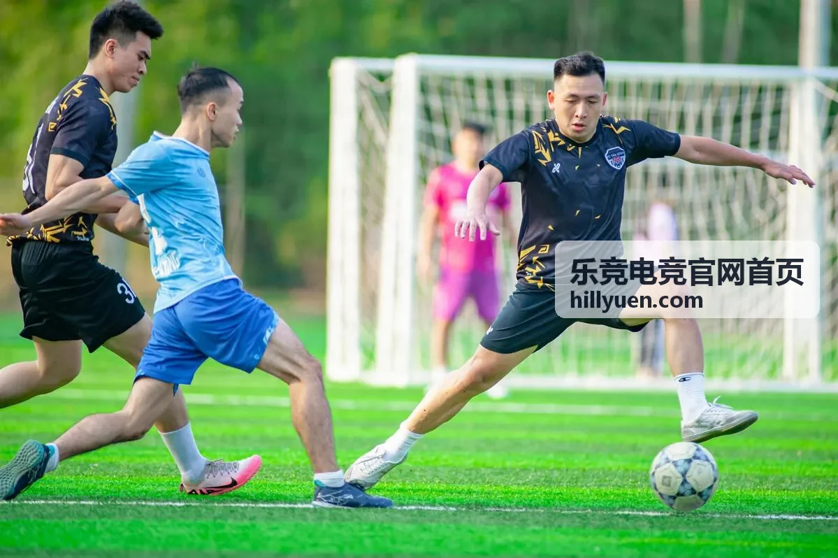 乐竞电竞官网首页阵容搭配与禁选思路讨论